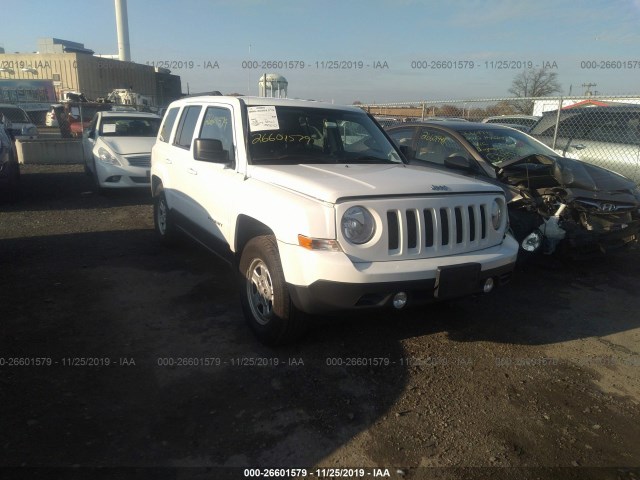 1C4NJRBB3ED595853  jeep  2014 IMG 0