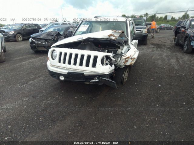 1C4NJRBB4HD122015  jeep  2017 IMG 5