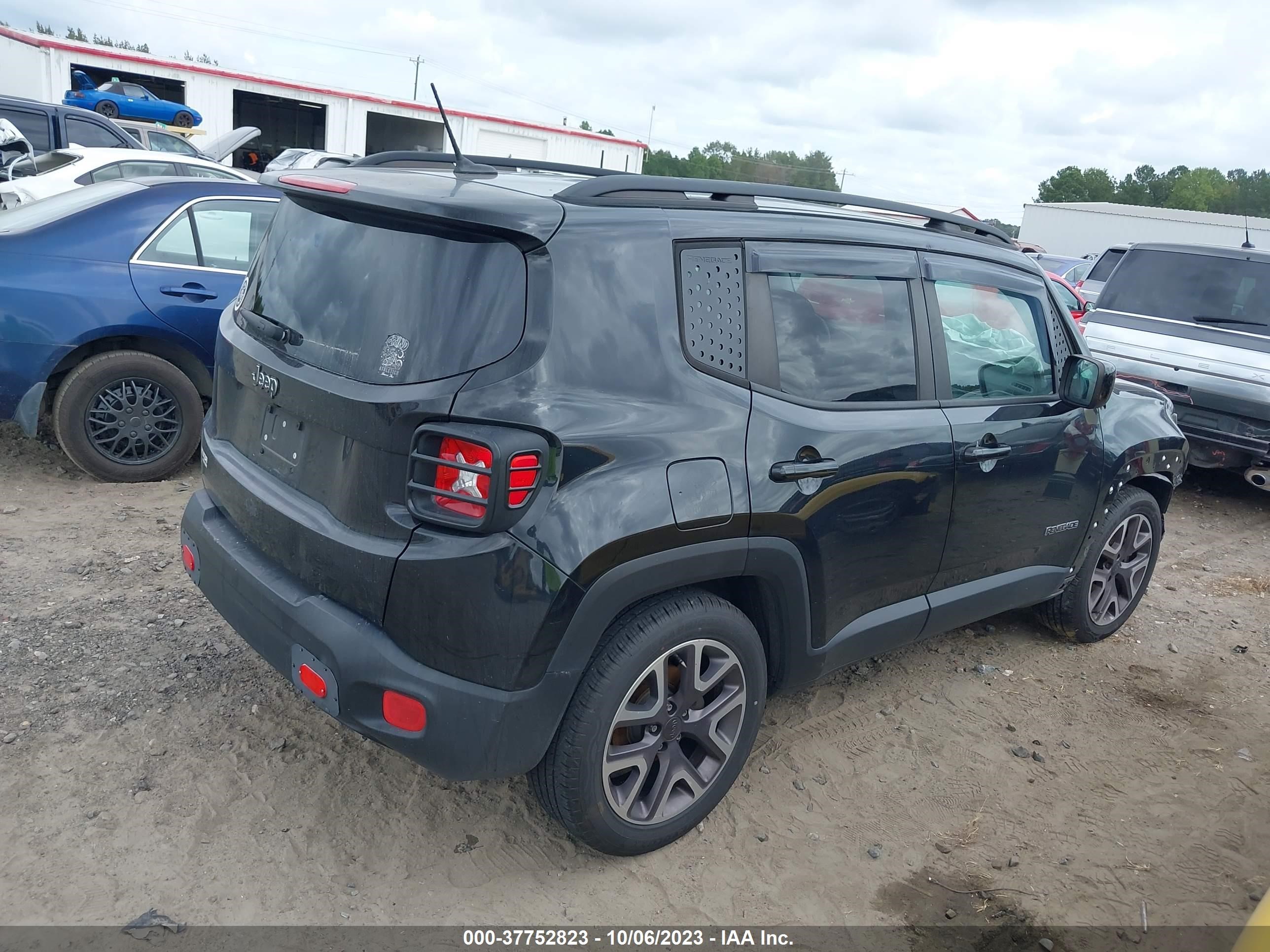 ZACCJABT7FPB97405  jeep renegade 2015 IMG 3