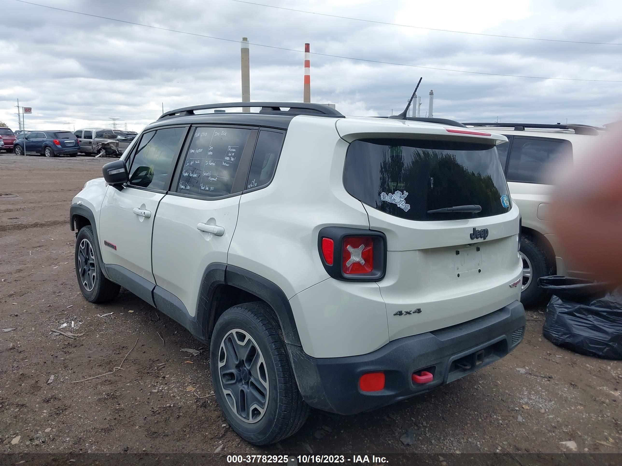 ZACCJBCTXGPC58364  jeep renegade 2016 IMG 2