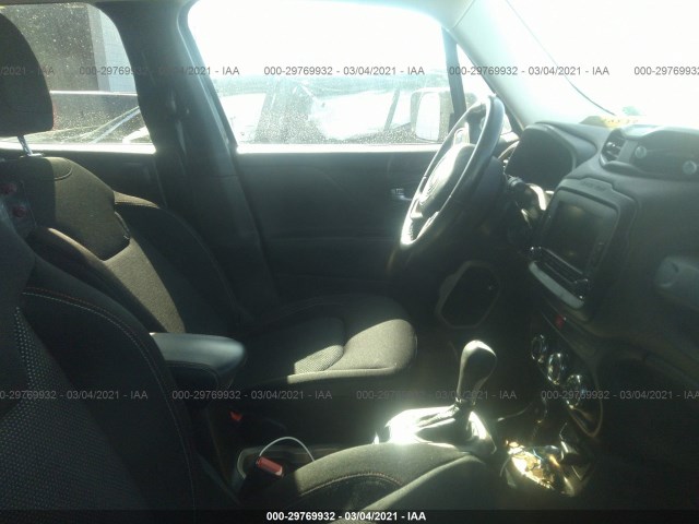 ZACCJBBTXGPE21287  jeep renegade 2016 IMG 4