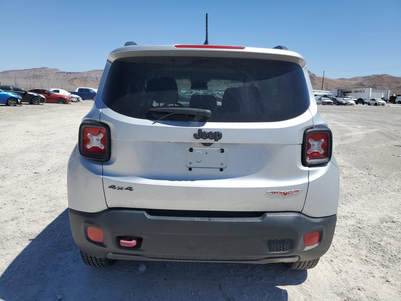 ZACCJBCB1HPE87654  jeep renegade 2016 IMG 5