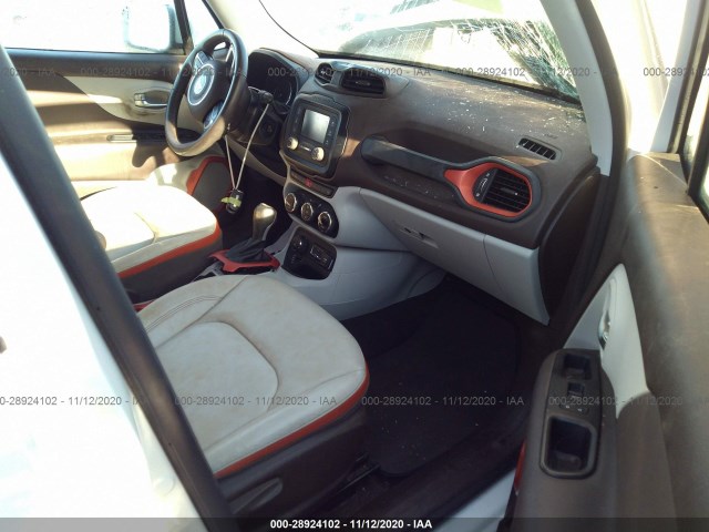 ZACCJBDT8GPD38017  jeep renegade 2016 IMG 4