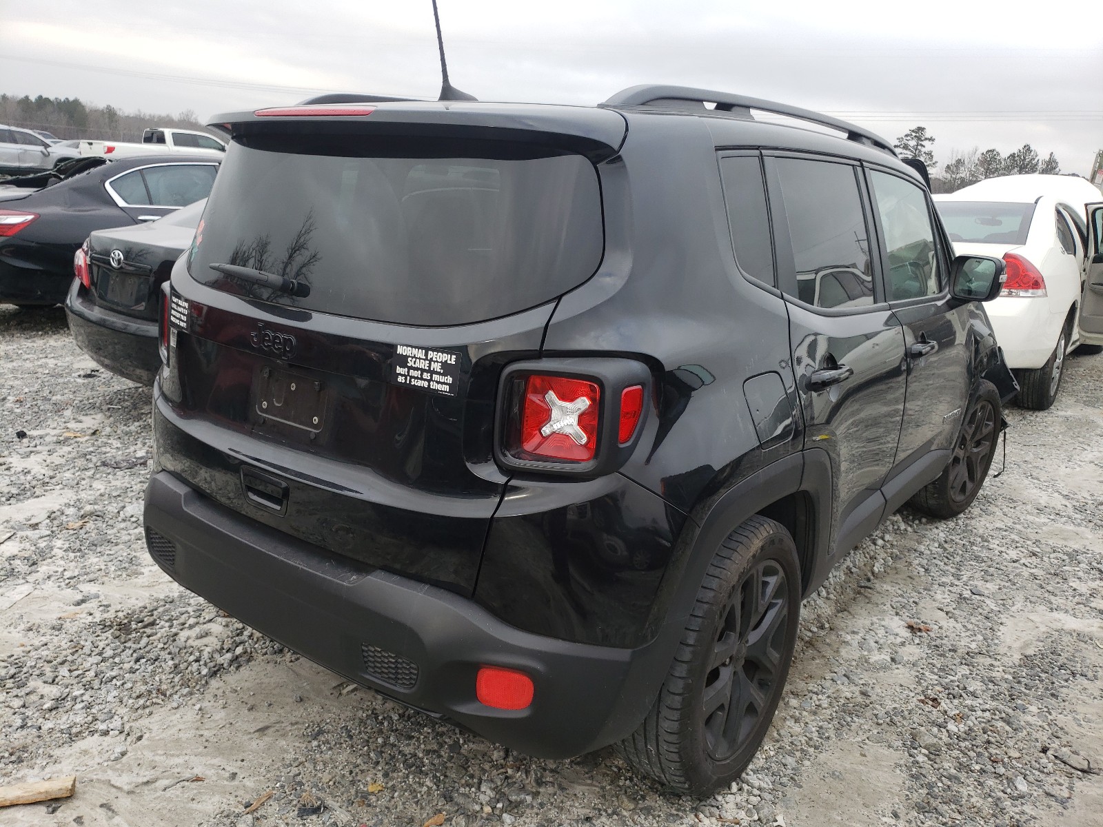 ZACCJABB2JPJ14198  jeep  2018 IMG 3