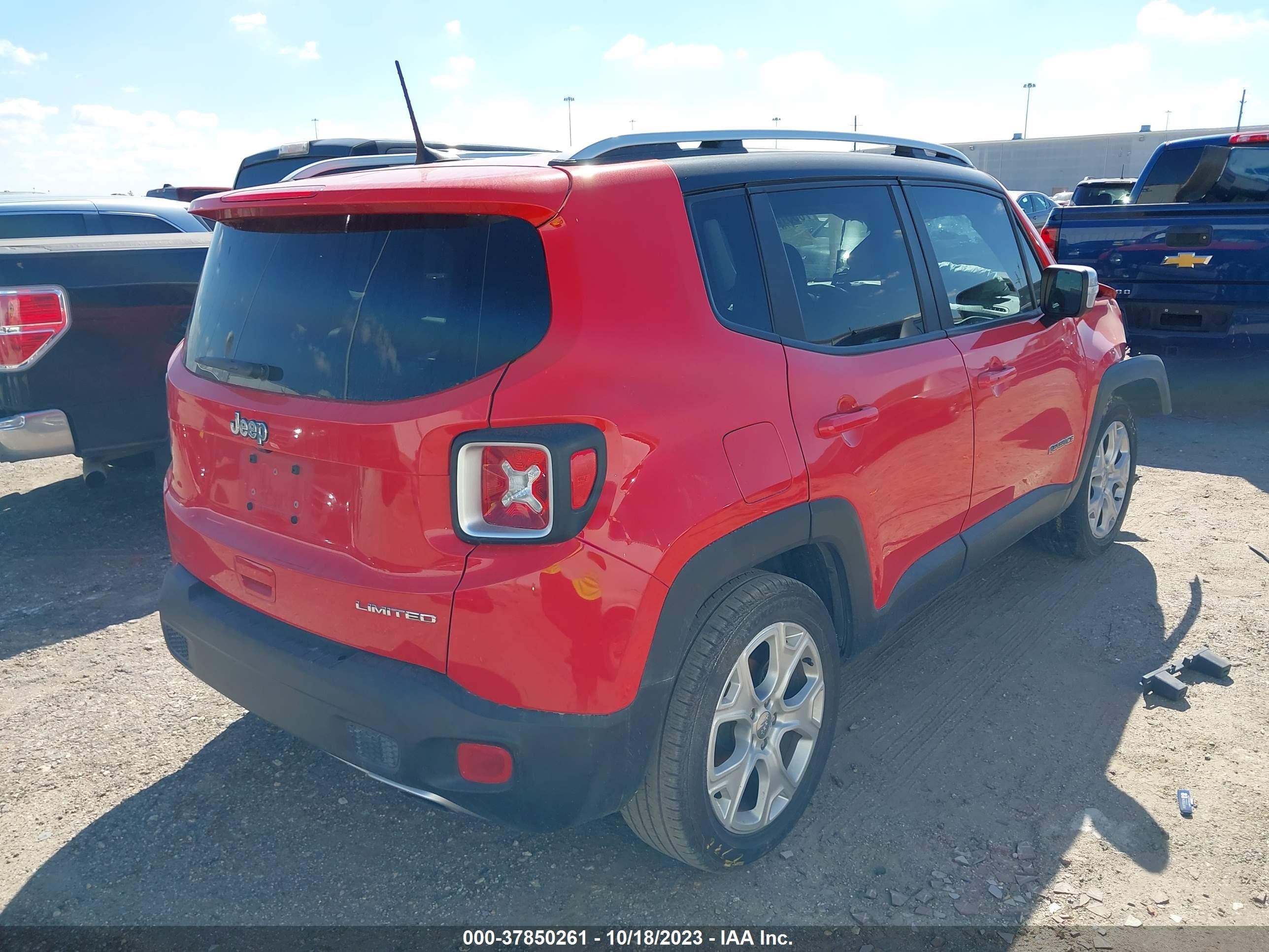 ZACCJADB8JPJ11450  jeep renegade 2018 IMG 3