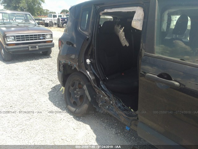 ZACCJBAB9JPH00228  jeep renegade 2018 IMG 5