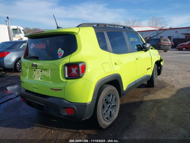 ZACCJBCB4JPH10226  jeep renegade 2018 IMG 3