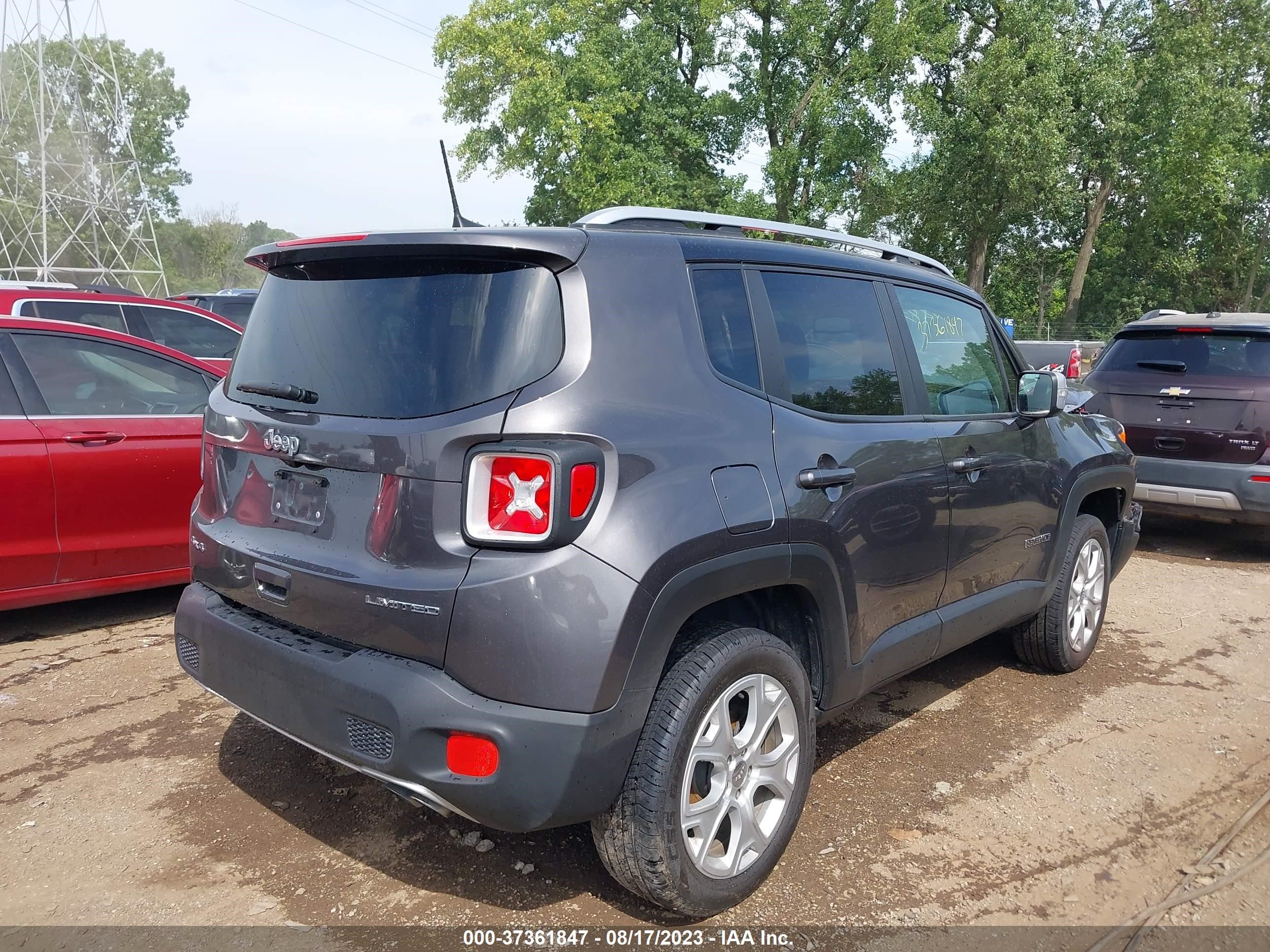 ZACCJBDBXJPG90630  jeep renegade 2018 IMG 3