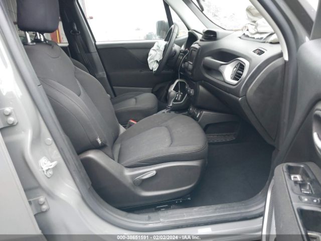 ZACNJBAB9KPK43847  jeep renegade 2019 IMG 4