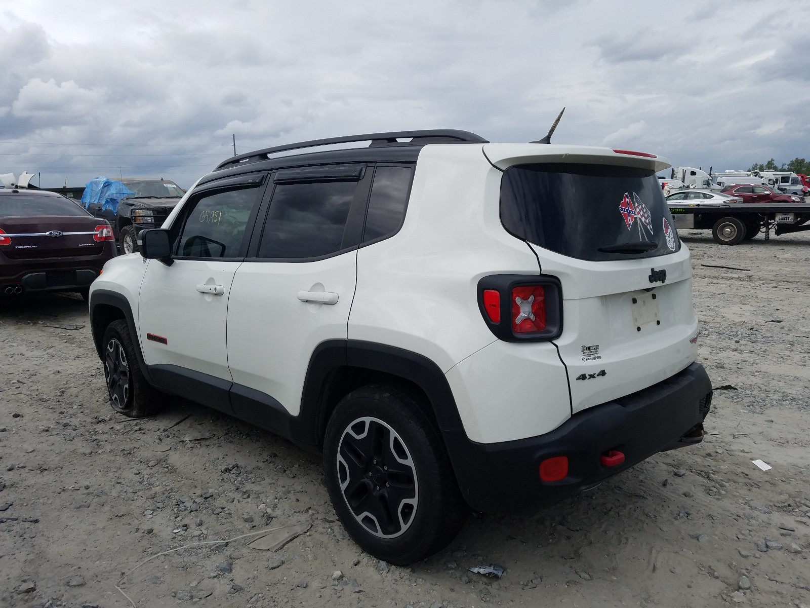 ZACCJBCT2GPD44249  jeep renegade t 2016 IMG 2