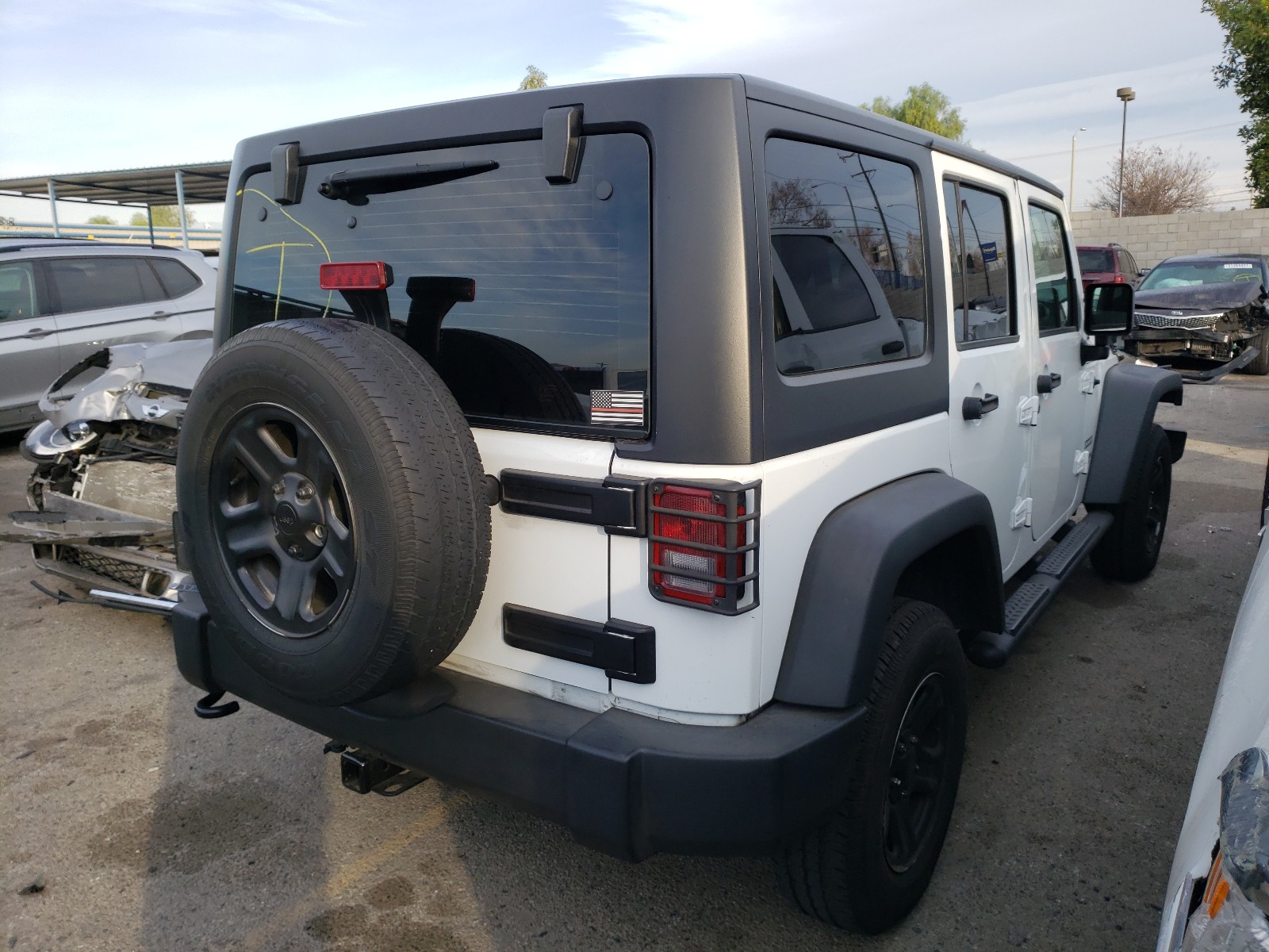 1C4BJWDG0JL810664  jeep  2018 IMG 3