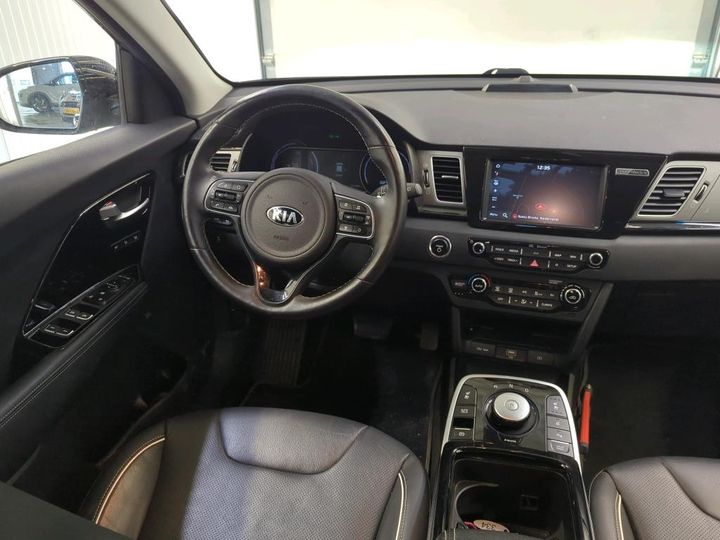 KNACC81GFK5008779  kia e-niro 2019 IMG 5