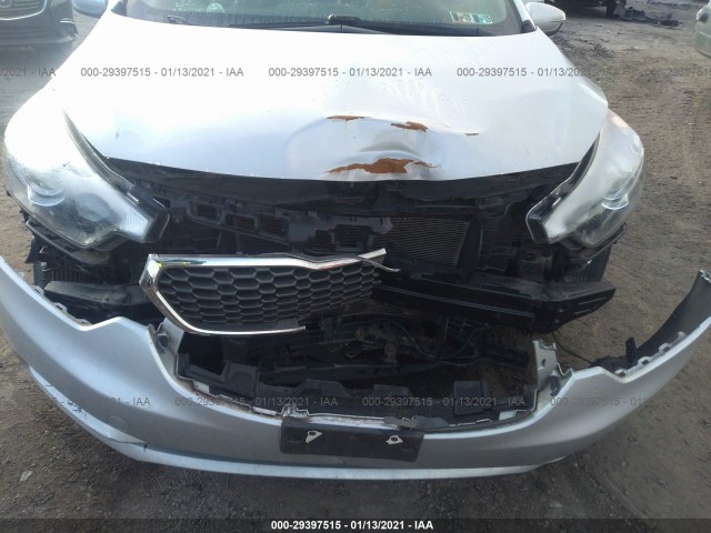 KNAFZ4A88G5576831  kia forte 2016 IMG 5