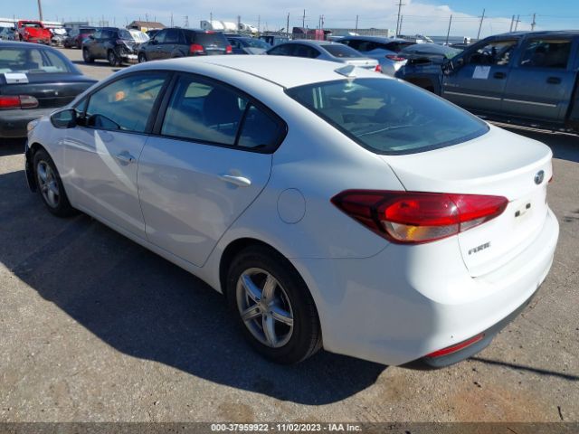 3KPFK4A71HE071332  kia forte 2017 IMG 2