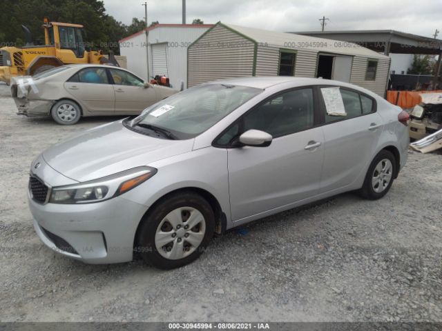 3KPFK4A73HE077181  kia forte 2017 IMG 1