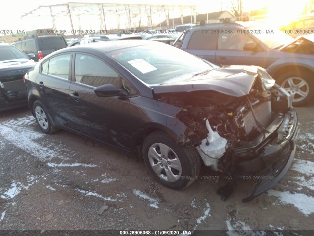 3KPFK4A74HE097665  kia forte 2017 IMG 0