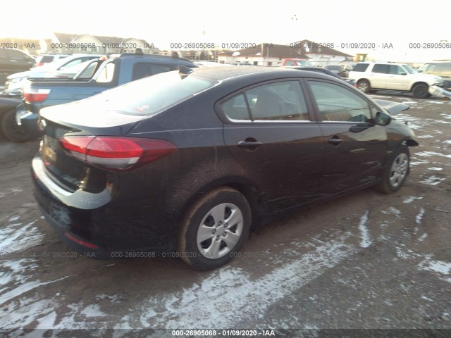 3KPFK4A74HE097665  kia forte 2017 IMG 3