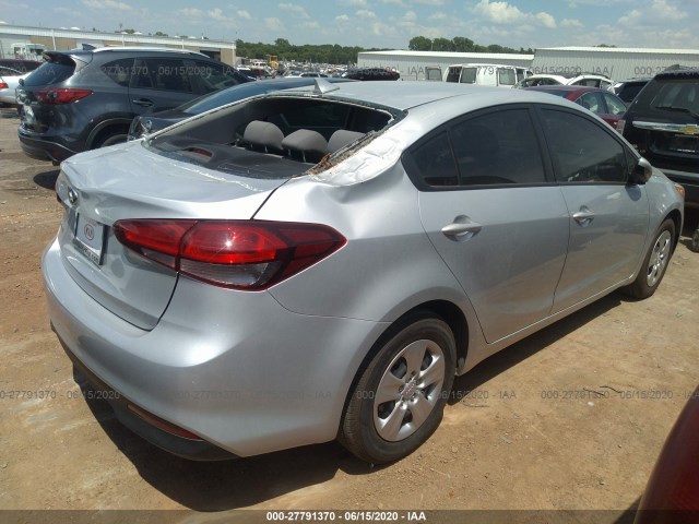 3KPFK4A75HE082009  kia forte 2017 IMG 3