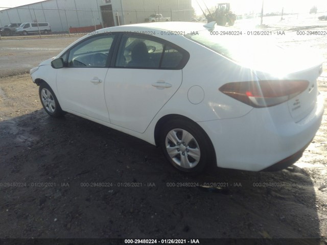 3KPFK4A78HE051448  kia forte 2017 IMG 2