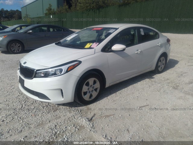 3KPFK4A78HE081324  kia forte 2017 IMG 1