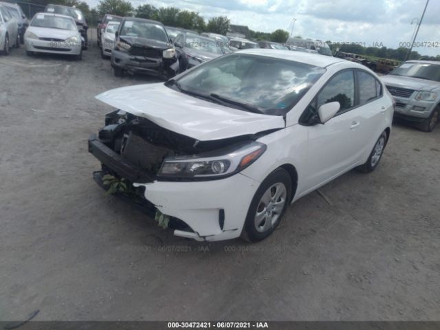 3KPFK4A79HE043004  kia forte 2017 IMG 1