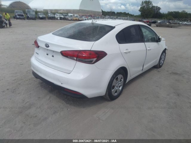 3KPFK4A79HE043004  kia forte 2017 IMG 3