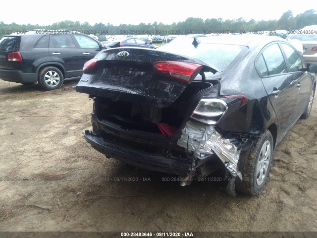 3KPFK4A7XHE042363  kia forte 2017 IMG 5