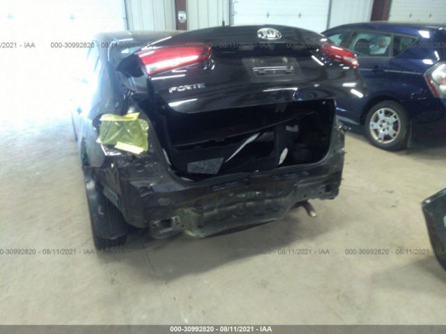 3KPFL4A75HE029050  kia forte 2017 IMG 5