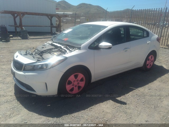 3KPFL4A7XHE058365  kia forte 2017 IMG 1