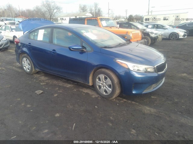 3KPFK4A70HE135845  kia forte 2017 IMG 0