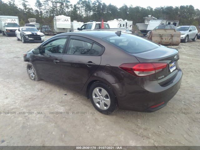 3KPFK4A73HE144104  kia forte 2017 IMG 2