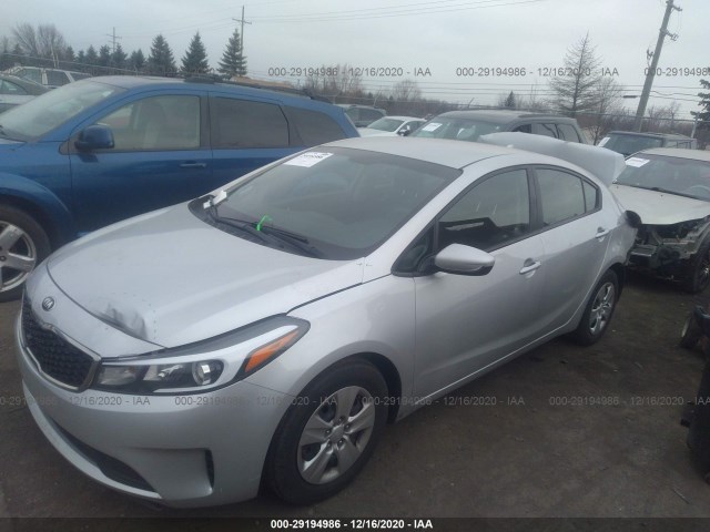 3KPFK4A73JE188903  kia forte 2018 IMG 1