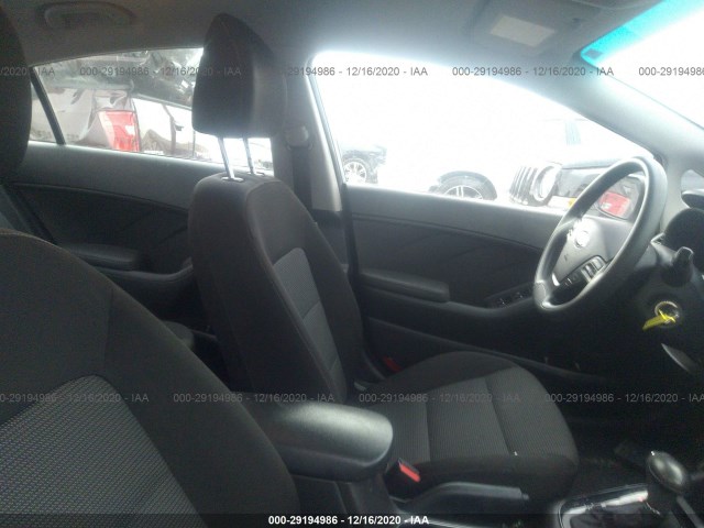 3KPFK4A73JE188903  kia forte 2018 IMG 4