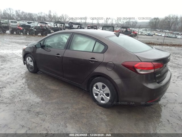 3KPFK4A74JE179823  kia forte 2018 IMG 2