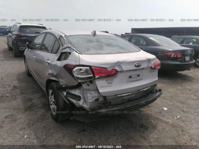 3KPFK4A75HE114103  kia forte 2017 IMG 5