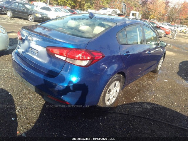 3KPFK4A77HE161567  kia forte 2017 IMG 3