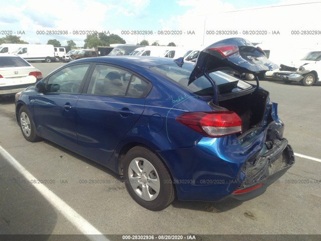 3KPFK4A79HE161117  kia forte 2017 IMG 2