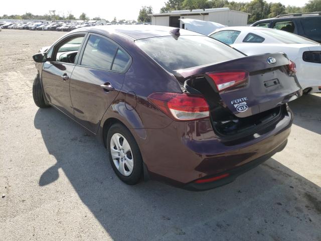 3KPFL4A70JE185387  kia  2018 IMG 2