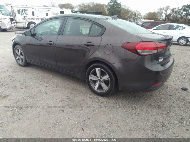 3KPFL4A74JE216852  kia forte 2018 IMG 2