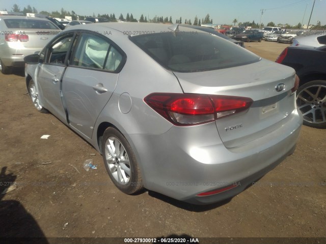 3KPFL4A76HE116553  kia forte 2017 IMG 2