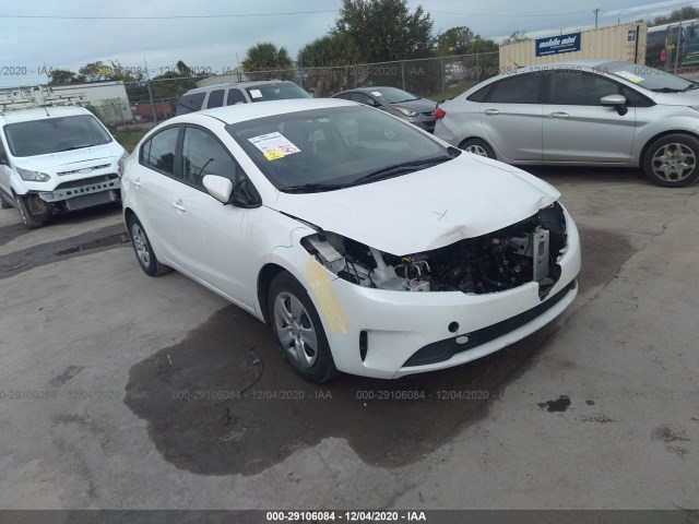 3KPFL4A79JE212599  kia forte 2018 IMG 0