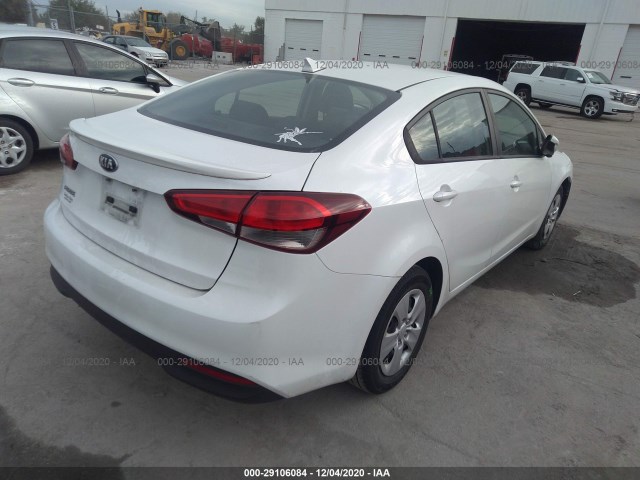 3KPFL4A79JE212599  kia forte 2018 IMG 3