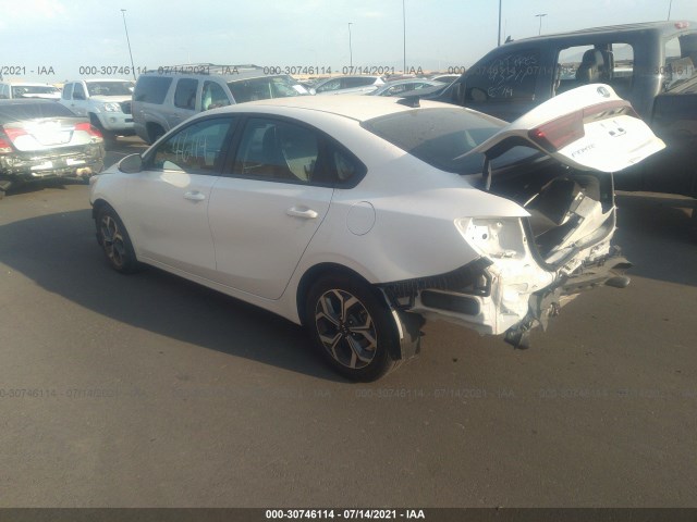 3KPF24AD1KE066418  kia forte 2019 IMG 2