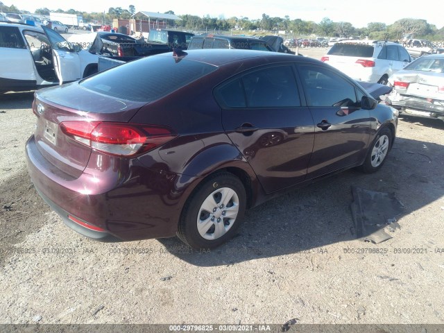 3KPFK4A70JE260382  kia forte 2018 IMG 3