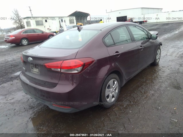 3KPFK4A71JE276610  kia forte 2018 IMG 3