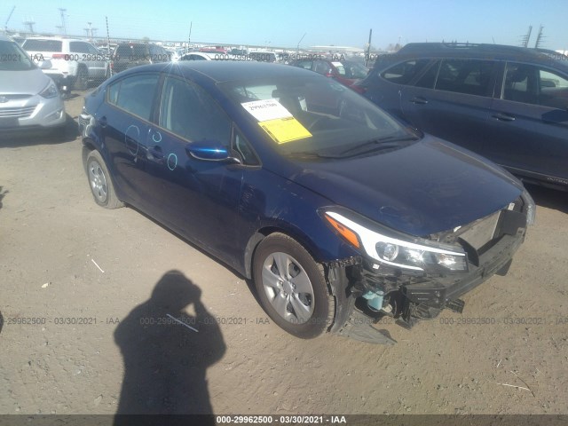 3KPFK4A72JE268158  kia forte 2018 IMG 0