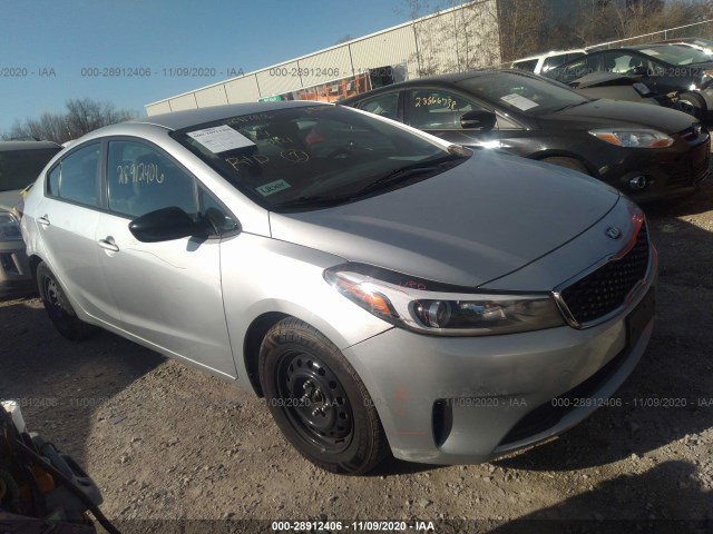 3KPFK4A76JE230318  kia forte 2018 IMG 0