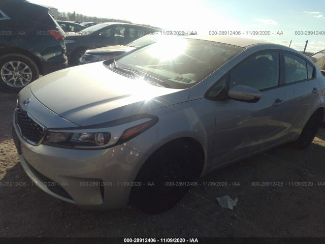 3KPFK4A76JE230318  kia forte 2018 IMG 1