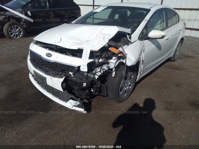 3KPFK4A76JE280524  kia forte 2018 IMG 5