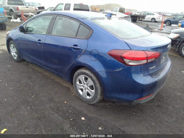 3KPFK4A78JE239814  kia forte 2018 IMG 2